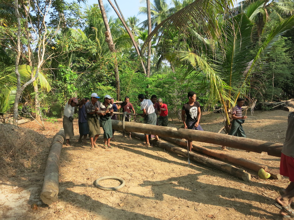 The selected first pole is moved in place…