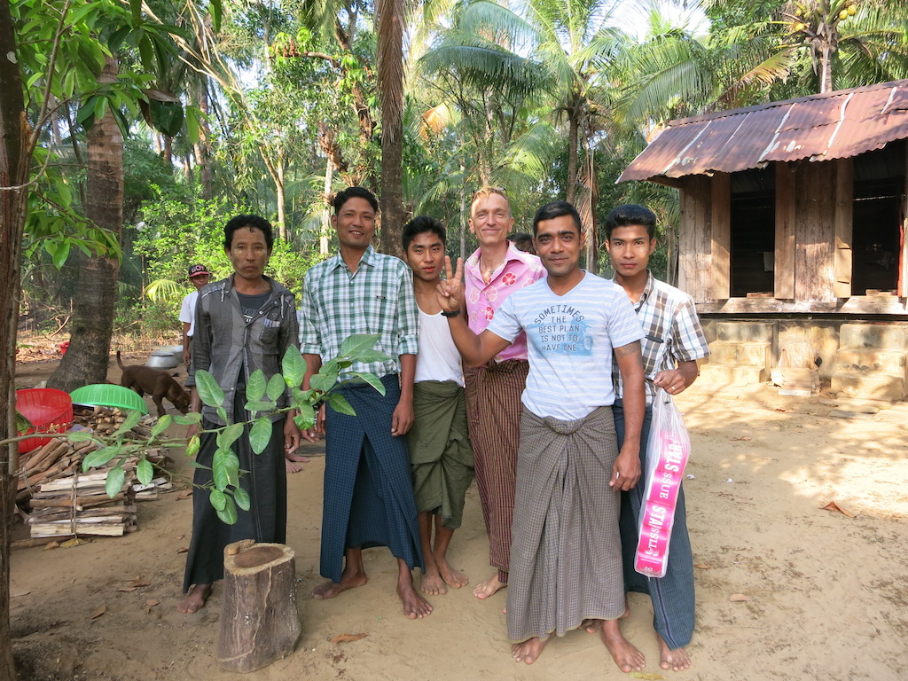 The monks then are served first, before the villagers enjoy a good lunch. What an important day this was for us. Thank you Zikhone villagers!